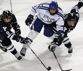 开云体育官方网站-冰火交锋，吉林火力全压猛龙，西亚卡姆孤星难救主