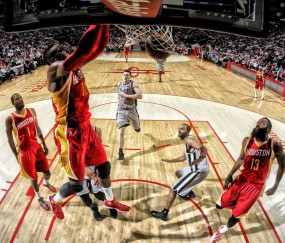 开云体育登录-孤胆骑士与撕裂之城，杜兰特生涯之夜如何重写联盟叙事