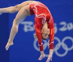 开云体育官方网站-冰与火之歌，迪马利亚季后赛抢七封神，加拿大掀翻英超巨人曼城