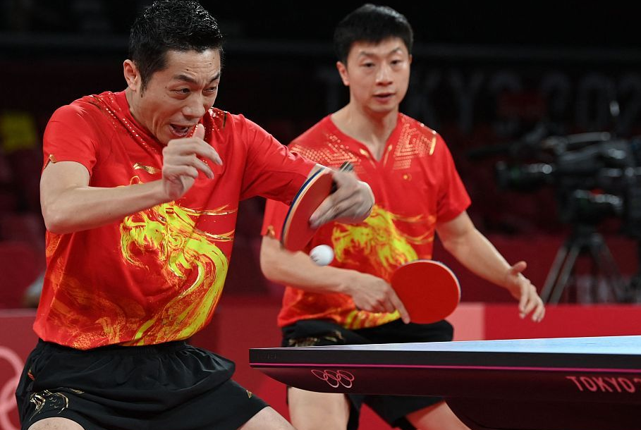 韩国队逆转泰国队，黄鸭组合扛起全队