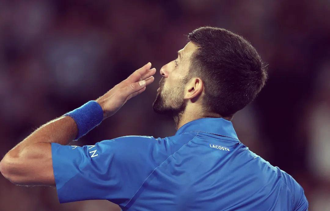 蒙特卡洛大师赛险胜澳网，德约科维奇扛起全队