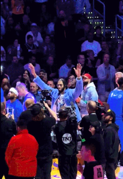 湖人憾负独行侠，詹姆斯空砍达不到期望