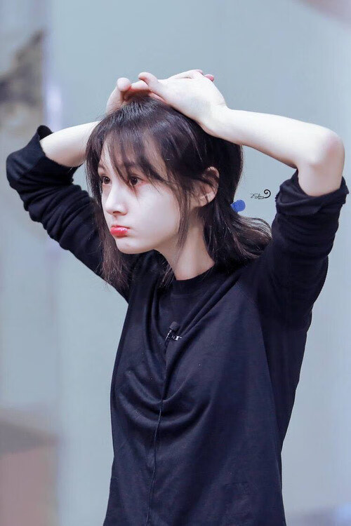 世界杯之夜，拉文关键战不手软，书写传奇时刻