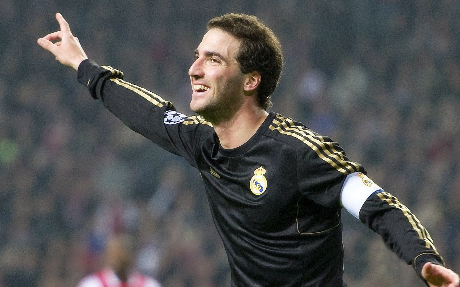 赛道与古城,塞维利亚见证F1年度争冠的终极对决